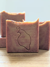 Load image into Gallery viewer, Cedarwood & Orange with Turmeric & Madder Root Soap